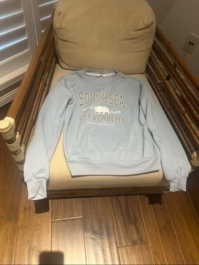 ROMWE Light Blue Crewneck Sweatshirt with Southsea Academy Graphic